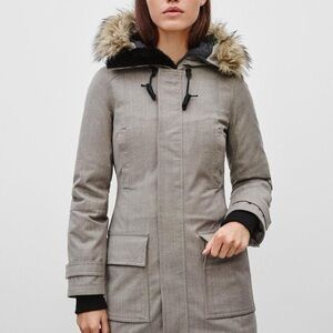 Aritzia Golden by TNA Bancroft Parka Small